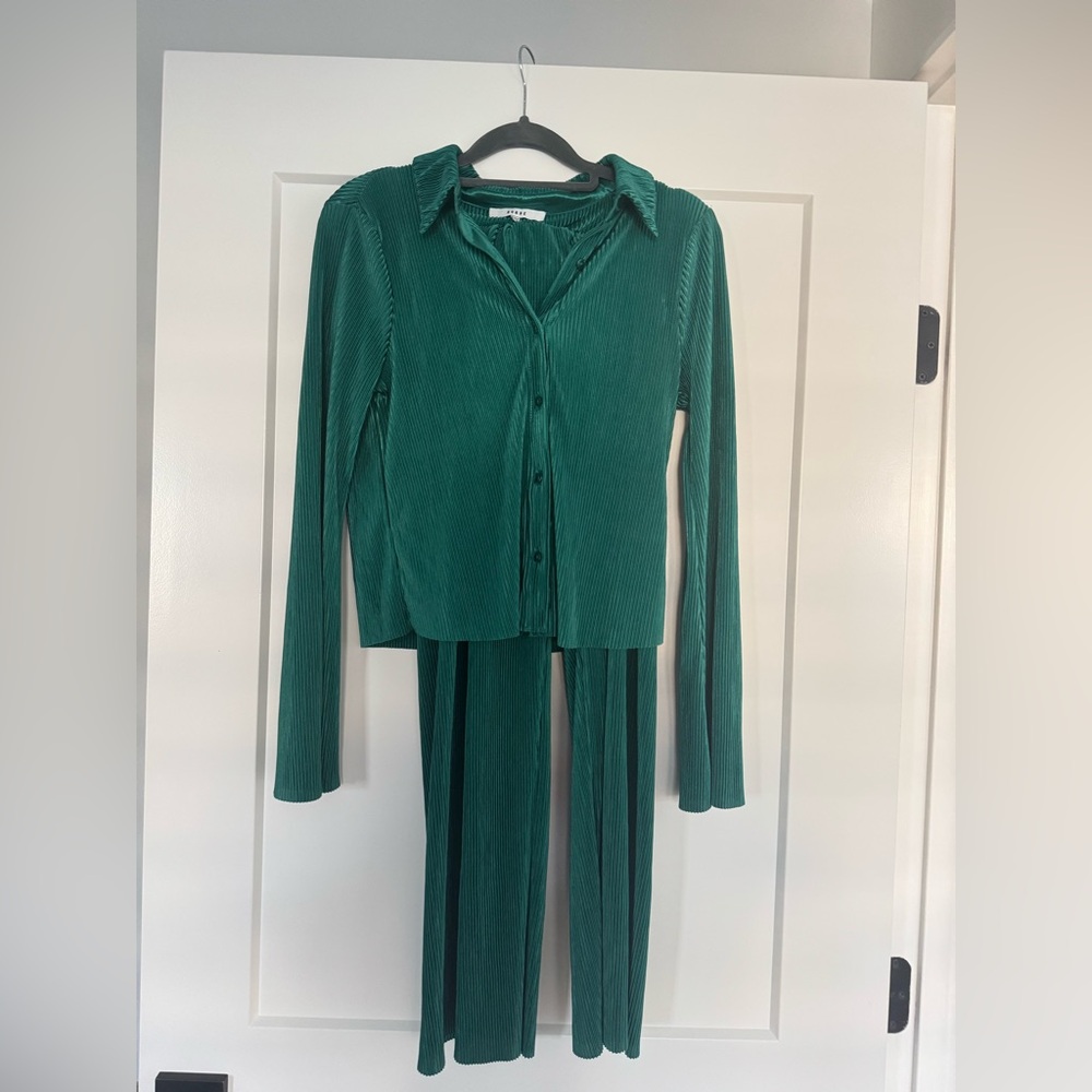 Ro & De Green Matching Set